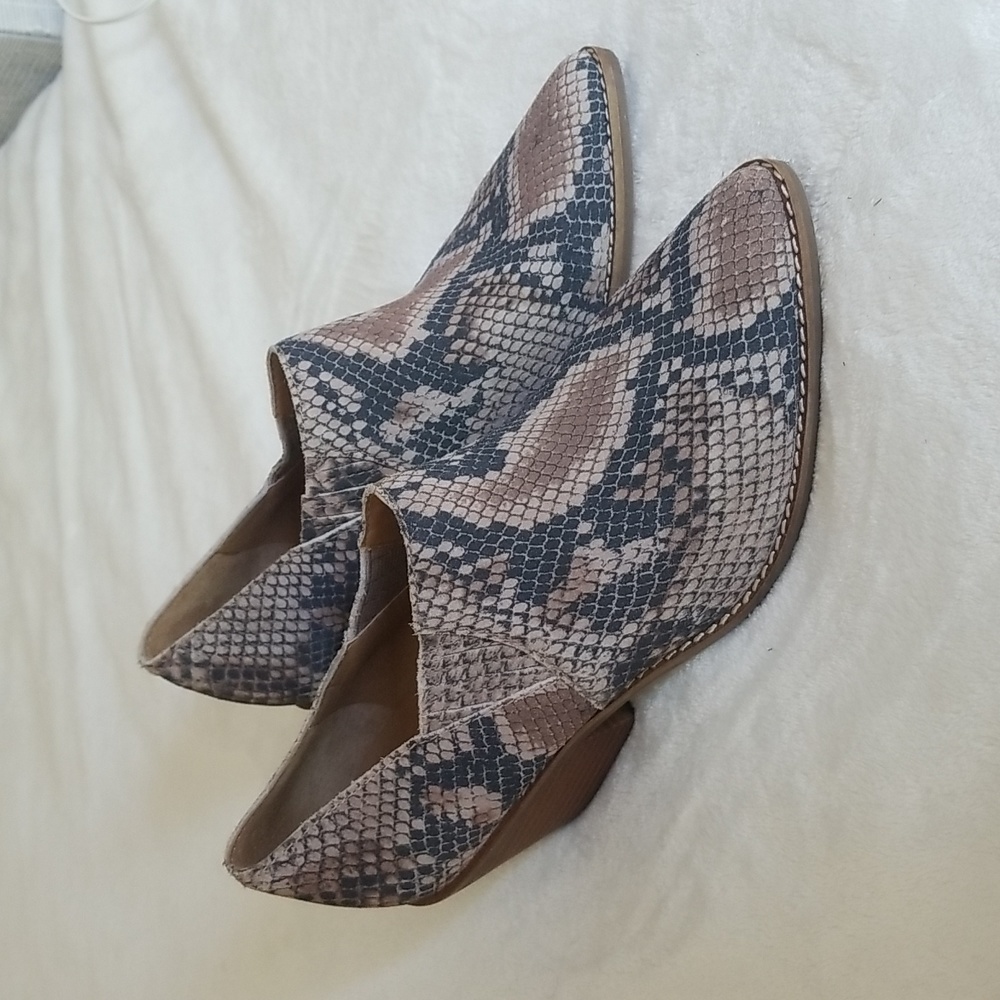 Lucky brand tabea snakeskin bootie leather